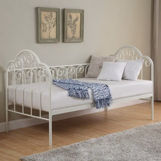 SlumberWorx Knebworth French Shabby Chic Metal Day Bed Frame in White