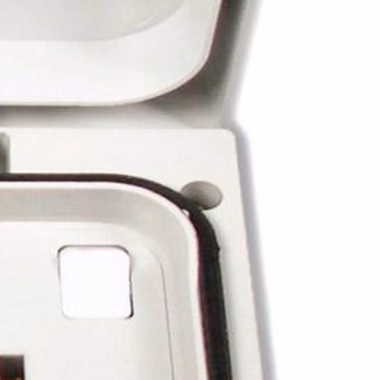 Dencon White Combination Outdoor Switch Socket with UK Plug – 2