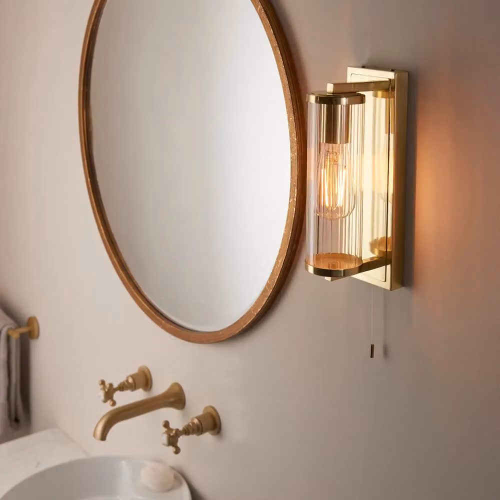 Loops Satin Brass Bathroom Wall Light with Ribbed Cylinder Clear Glass Shade IP44 Rated – 2