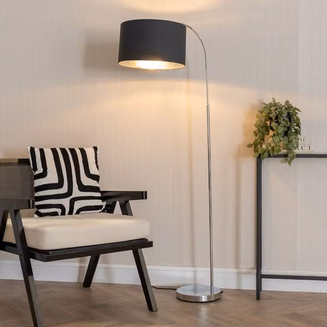 ValueLights Curva Chrome Arched Floor Lamp with Black Fabric Inner Drum Shade and Bulb Included