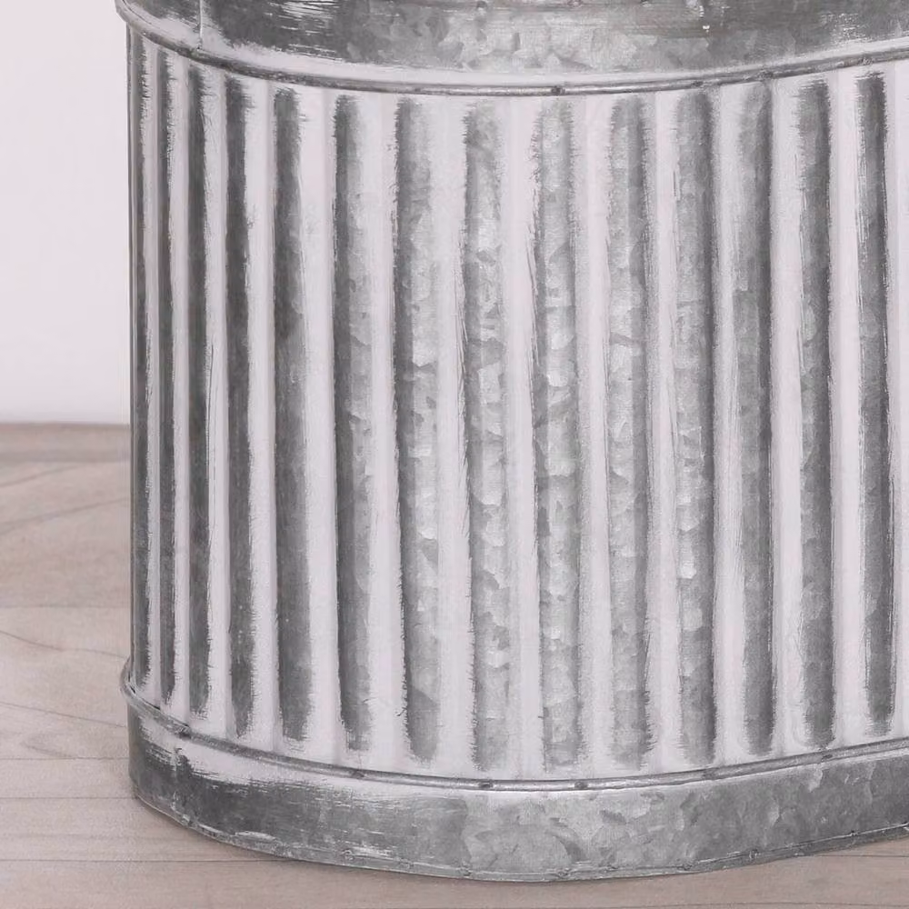 FLAVORA Small Vintage Aged Ribbed Galvanised Metal Planter Tub in Grey, 100g – 2