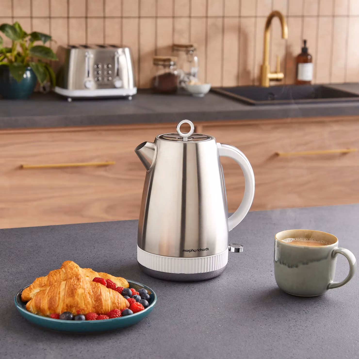 Morphy Richards Mexborough Kettle and Toaster Bundle in White and Metallic Silver – 2