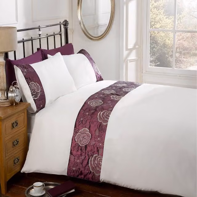 Rapport Home Lexi Emboidered Floral Polyester Duvet Set and Pillowcase in Purple and White, W/D/H: 220 x 200 x 220 cm
