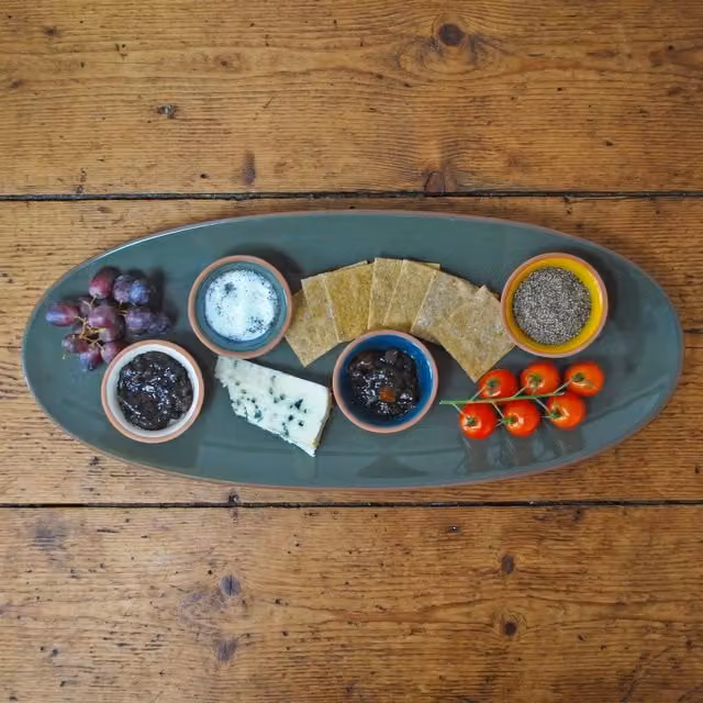 Dexam Sintra Glazed Terracotta Oval Serving Platter, Ceramic, Olive Green