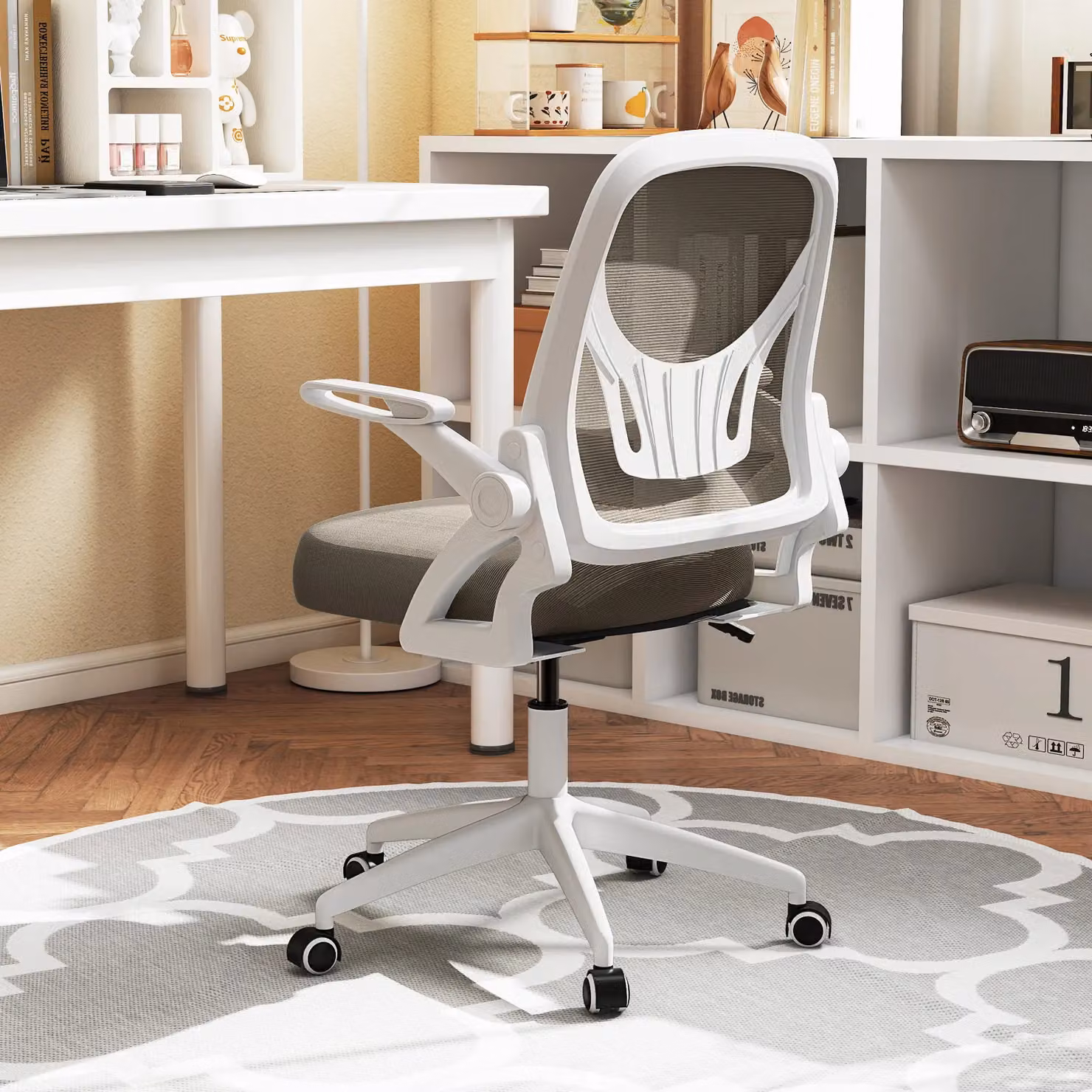 Gymax Grey Mesh Swivel Office Chair with Adjustable Height and Flip-up Arms – 5
