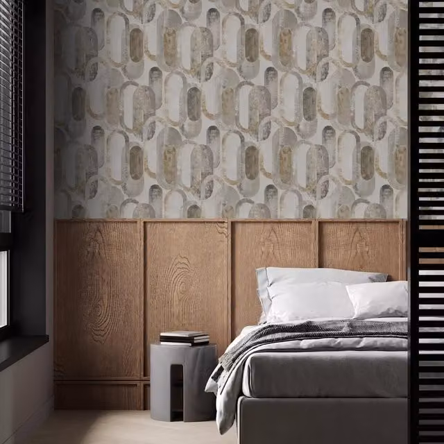 Graham & Brown Sublime Oval Shapes Geometric Wallpaper in White and Gold – 1