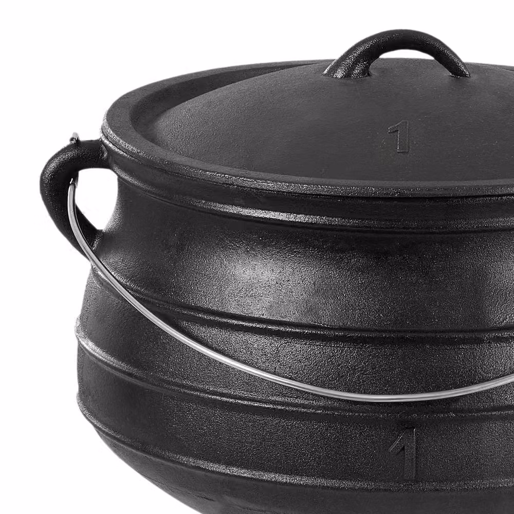 Garden Sanctuary Black Uncoated Cast Iron Casserole with Glass Lid – 5