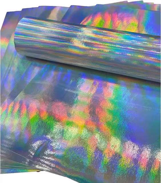 Syntego 10 Sheets of A4 Holographic Rainbow Reflective Effect Construction Paper, 122gsm, Multicolour