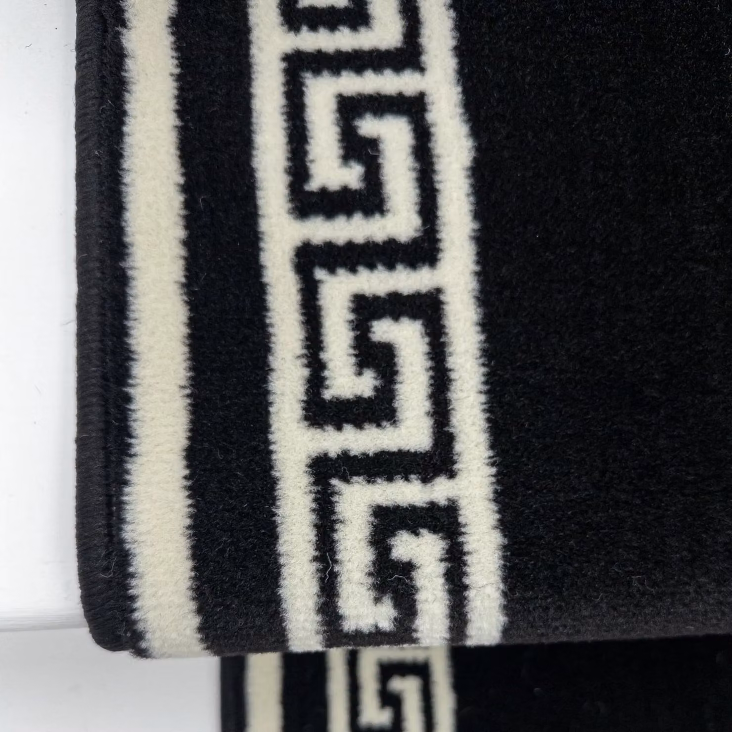 runrug Soft and Durable Stair Runner Carpet in Black, W: 60 cm, L: 630 cm – 10
