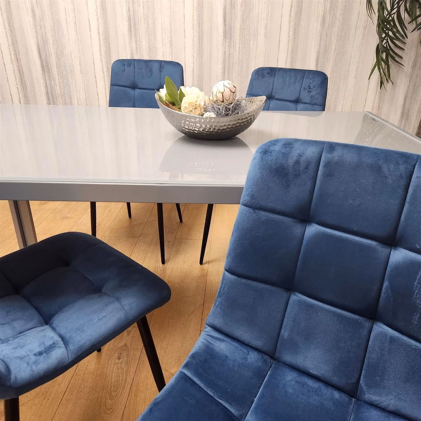 Kosy Koala Modern Rectangular Grey Glass Dining Table and 4 Blue Velvet Chairs Set in Brown – 3