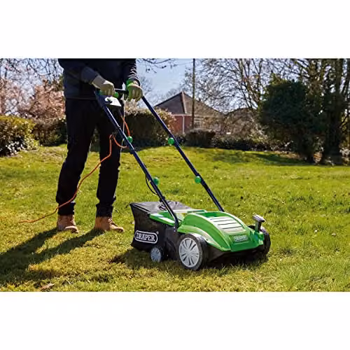 Draper 1500W 2-in-1 Electric Lawn Aerator and Scarifier in Green with 30L Grass Collection Bag and 320mm Working Width – 2