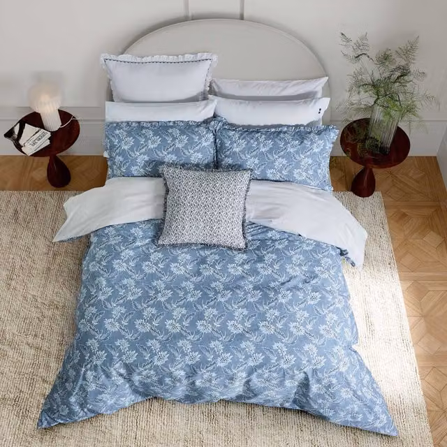 Bedeck of Belfast Miya Reversible Floral Cotton and Linen Duvet Cover Set, Blue and White, W: 140 cm, L: 200 cm – 1