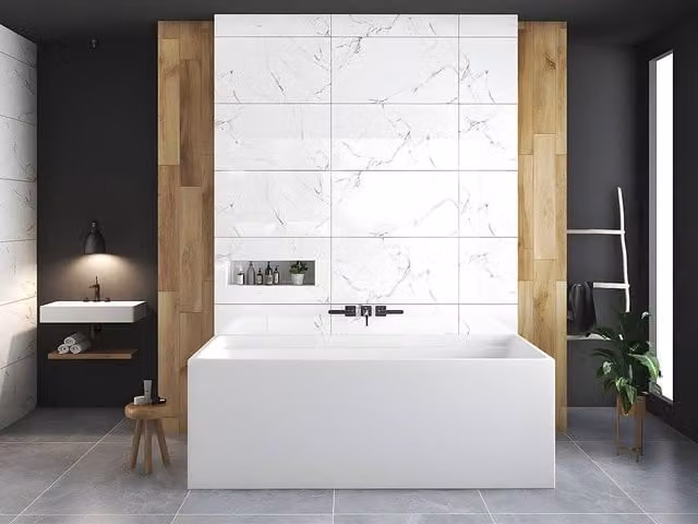 Vente-unique Rectangular Freestanding Acrylic Bathtub in White, W/D/H: 170 x 75 x 60 cm – 1