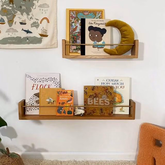 Autumns Corner A.C Editions Large Wall Mounted Oak Shelf – 1