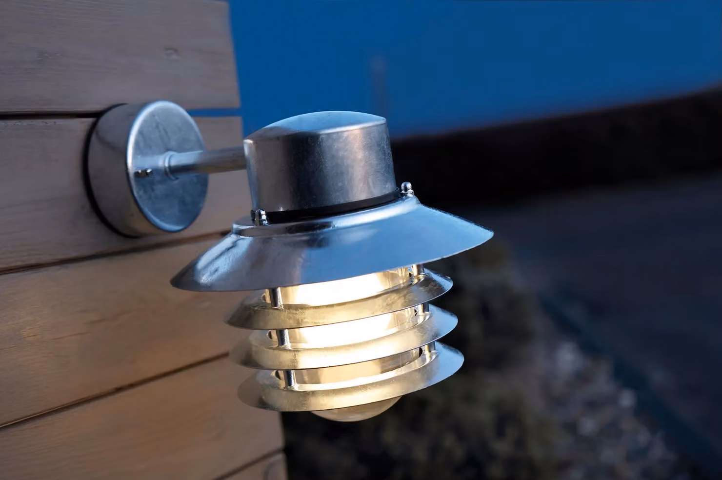 Nordlux Veje Outdoor Wall Light in Silver Galvanised Steel, IP54, E27 – 2
