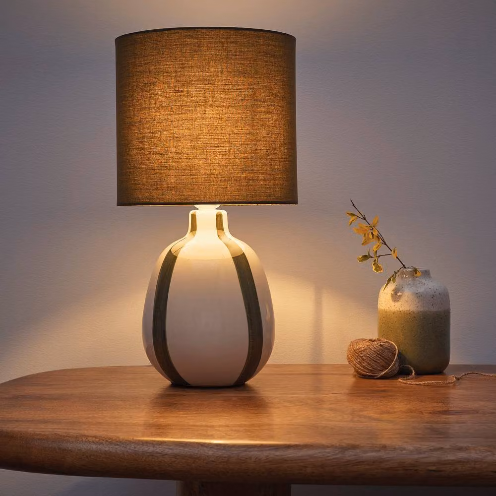 K LIVING Toga Green Stripe Ceramic Table Lamp – 2