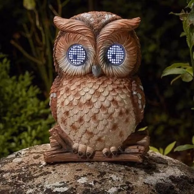 Garden Mile Solar Owl Garden Ornament in Brown