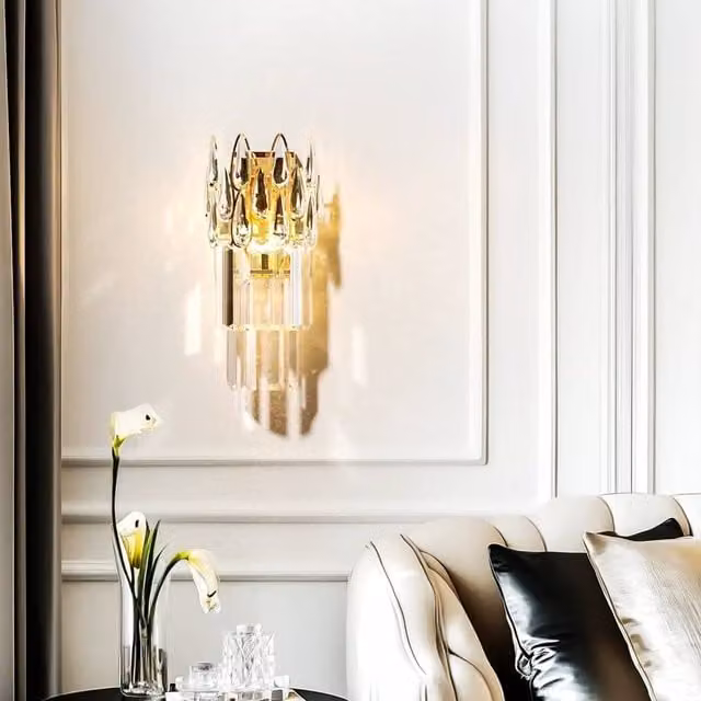 PAWNORA Luxury Crystal LED Wall Lamp in Gold/Brass – 1