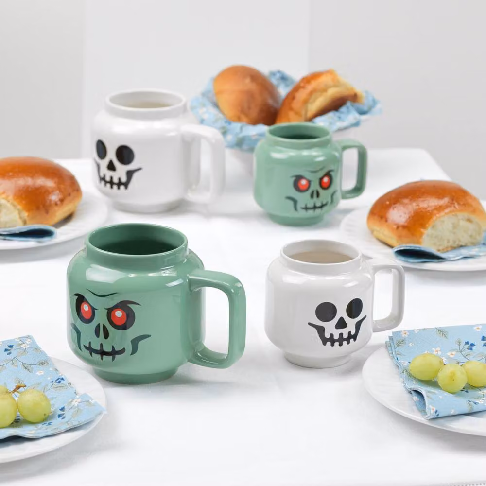 LEGO Skeleton Ceramic Mug in Dark Green, 530 ml – 2