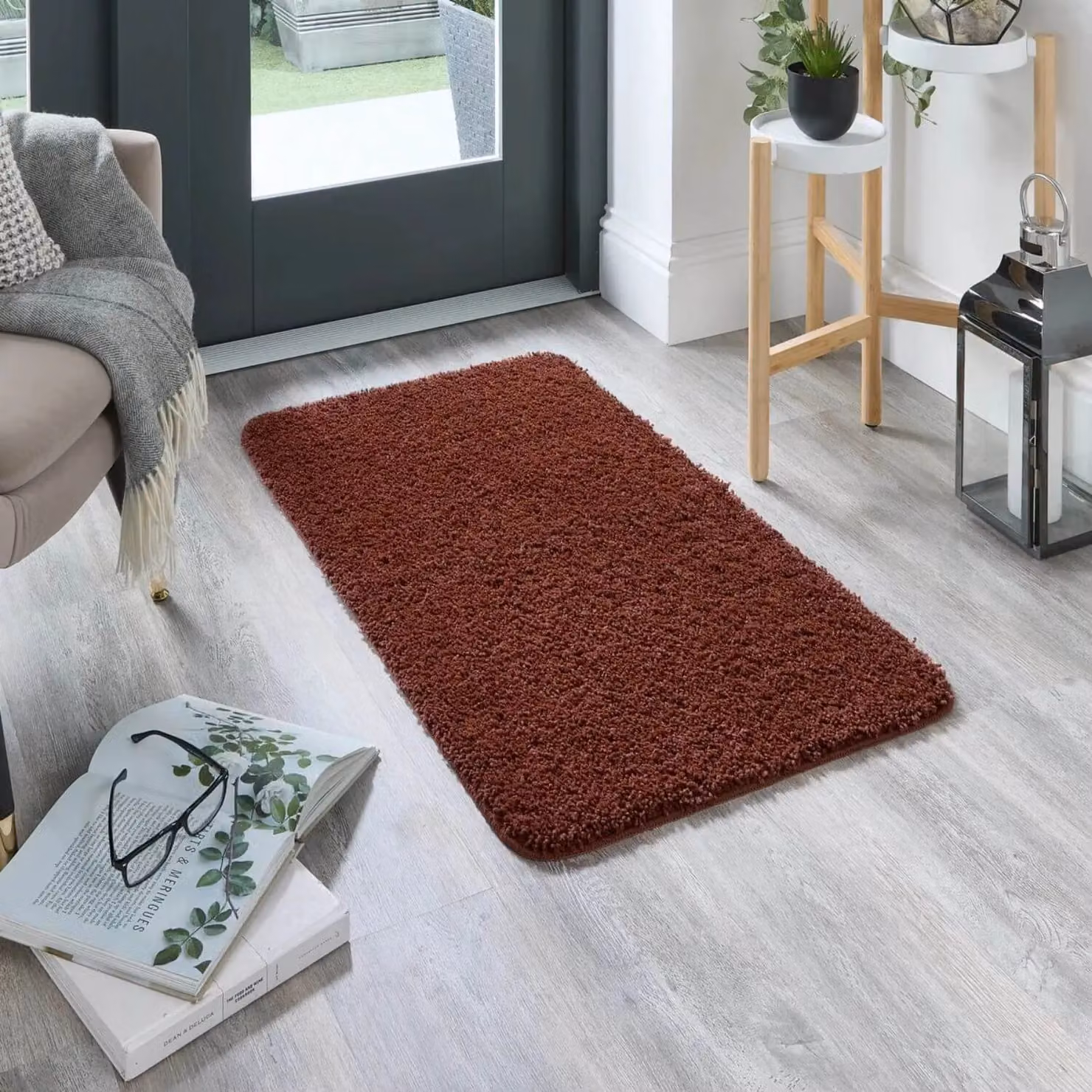 THE RUGS Washable Non Slip Shaggy Plain Rug in Red, W: 120 cm, D: 80 cm – 2