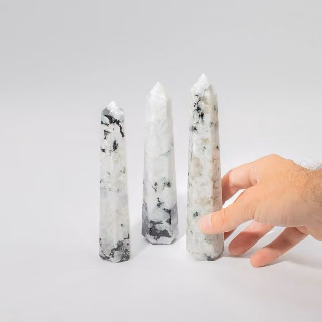 Serenityy Rainbow Moonstone Six Face Obelisk Point, White, Height: 17 cm – 1