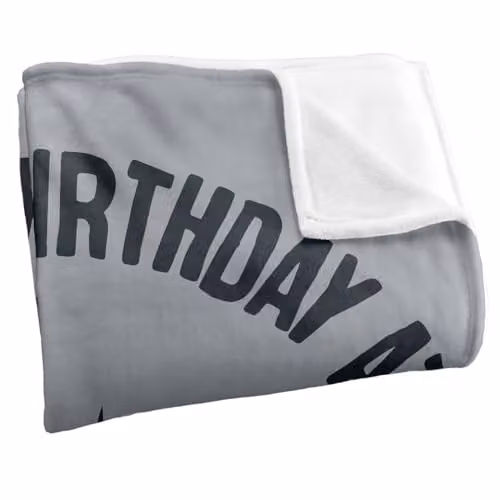 Warner Bros. Harry Potter Birthday At Hogwarts Super Soft Fleece Throw Blanket, Multicolour, W: 127 cm x L: 152.4 cm – 2