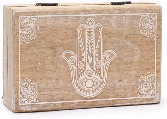 KDMD Big Whitewash Hamsa Rectangle Storage Box in Brown, W/D/H: 21.5 x 14 x 6.3 cm