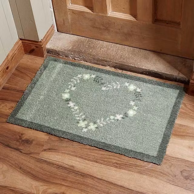 Ritzy Rugs Marco Paul Green Rectangular Machine Washable Rubber Door Mat