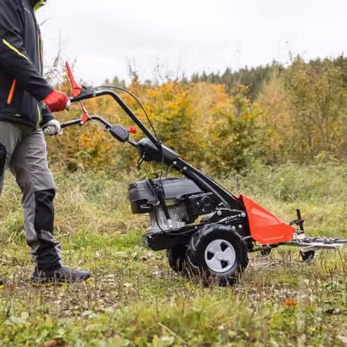 Scheppach BMS196-88 Petrol Scythe Mower in Red, 196cc 5.7HP, 88cm Cutting Width, Self-Propelled with Adjustable Handle – 5