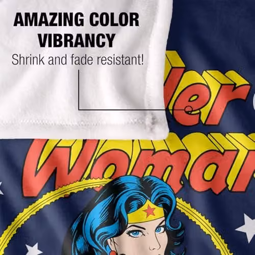 LOGOVISION Wonder Woman Golden Lasso Super Soft Silky Touch Fleece Throw Blanket, Multicolour, W: 91 cm, D: 147 cm – 3