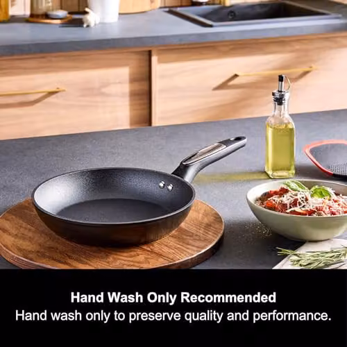 Morphy Richards Black Ceramic Forged Aluminium Frying Pan, Diameter: 24 cm – 5
