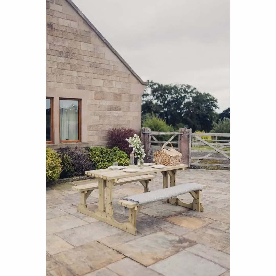 Churnet Valley Garden Furniture Ltd Lunar Picnic Table in Brown, W: 153 cm, D: 150 cm, H: 76 cm – 3