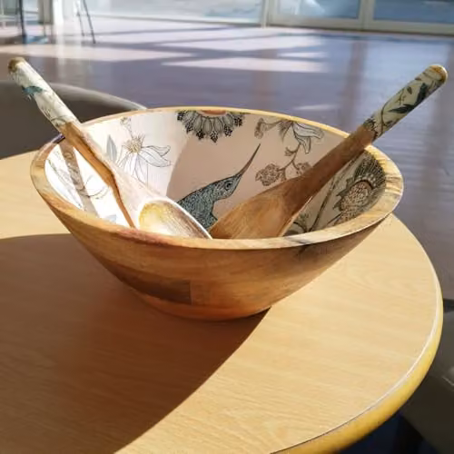 Hartsmede Handmade Mango Wood Serving Bowl Set with Matching Spoons, Beige Floral Design, Diameter: 30.48 cm – 5