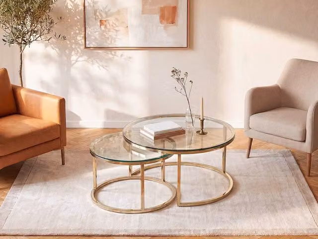 MAEVANE Nest of Tables in Gold Stainless Steel and Transparent Tempered Glass, H 75 x W 60 x D 42 cm – 1