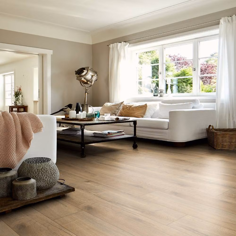 Vinyl Flooring UK Nature Sense Classic 8.0mm Laminate Flooring in Walnut, Covers 1.99sqm – 2