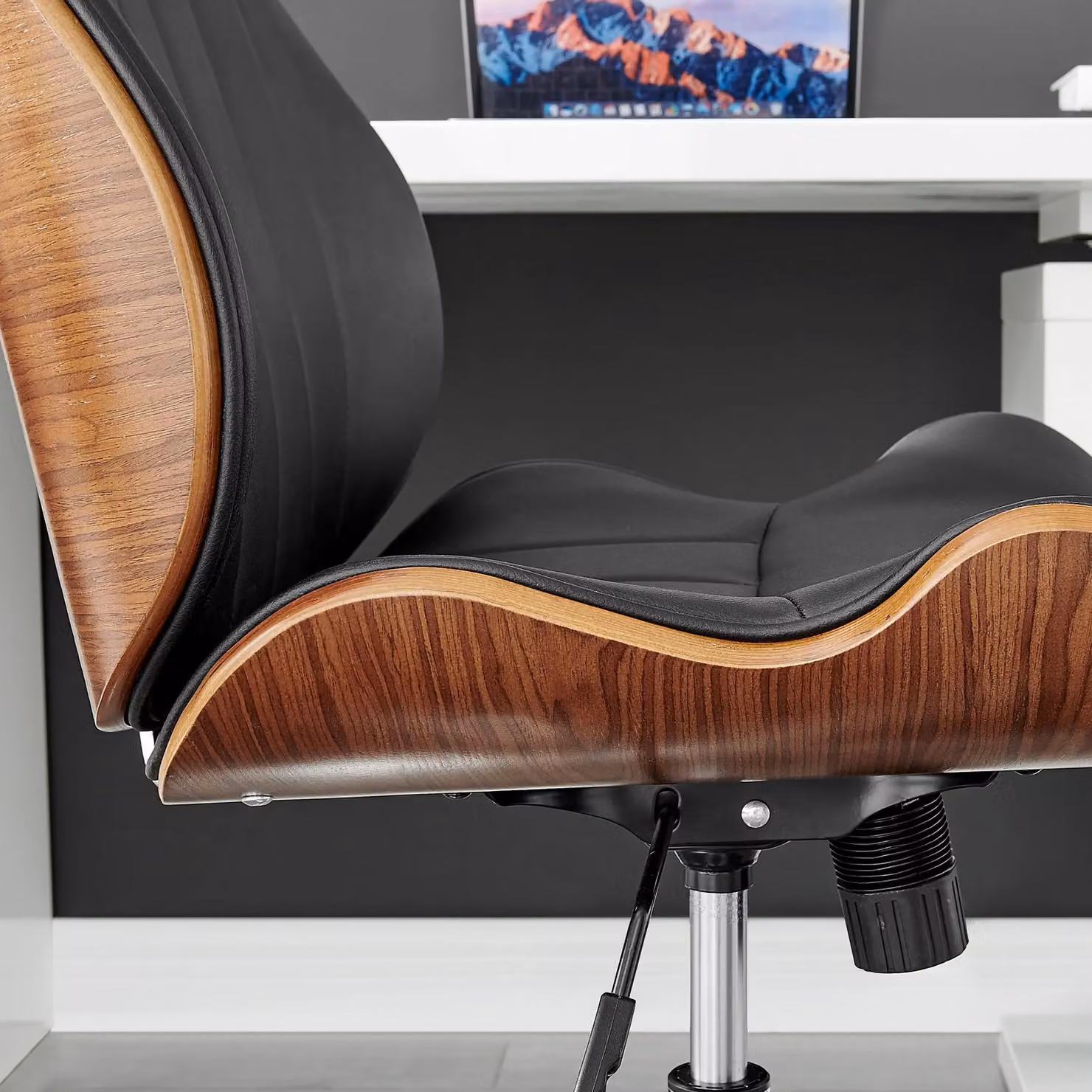 FurnitureboxUK Parker Mid Century Executive Office Chair in Black Faux Leather with Adjustable Swivel and Castors – 3
