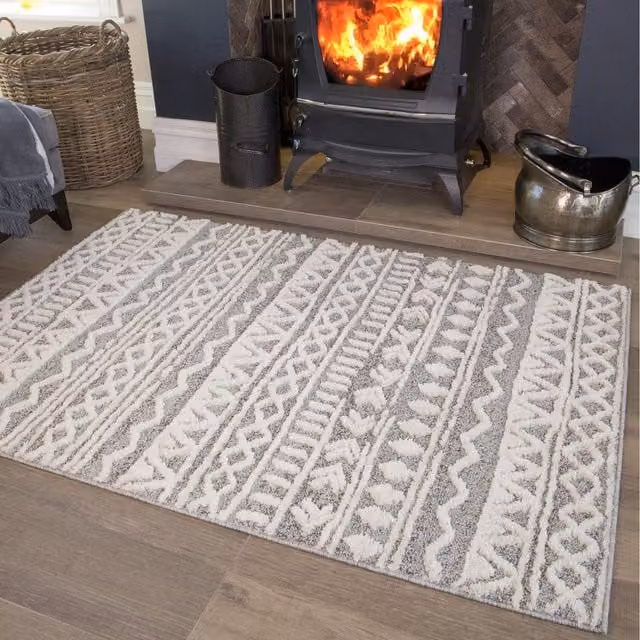 The Rug House Aztec Geometric Soft Scandi Shaggy Area Rug in Grey and White, W: 110 cm, D: 60 cm