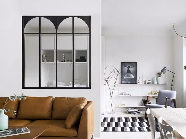 Vente-unique Art Deco Style Black Powder-Coated Aluminium and Glass Partition W: 120 cm, H: 130 cm – 1