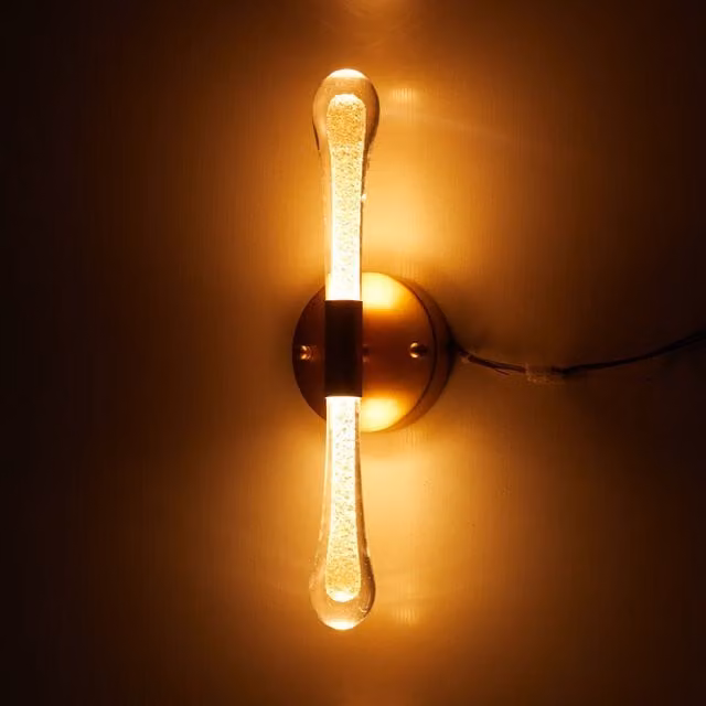 Livingandhome Modern LED Crystal Wall Light Sconce in Gold/Brass with Warm White Light