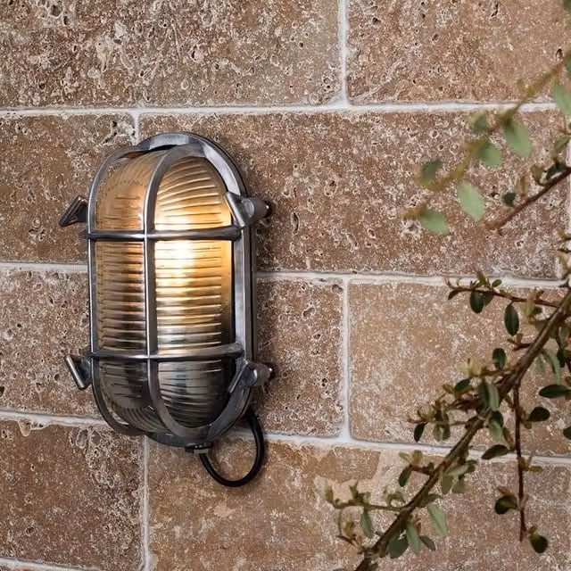 ValueLights Bow Oval IP64 Outdoor Garden Wall Light in Silver with Cool White Bulb