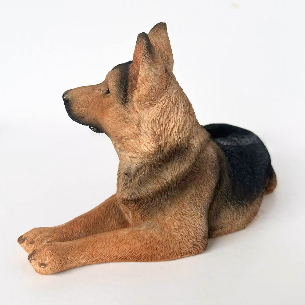 Animal Crackers Realistic Laying German Shepherd Dog Figurine in Black, Brown and Green, Height: 18 cm – 3