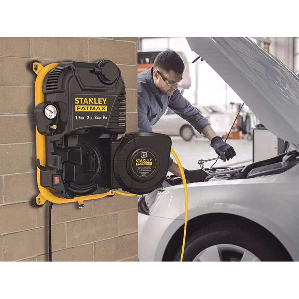 Stanley FatMax FMXCMD152WE Wall-Mounted Air Hose, 1.5 HP, 8 B, Black – 2