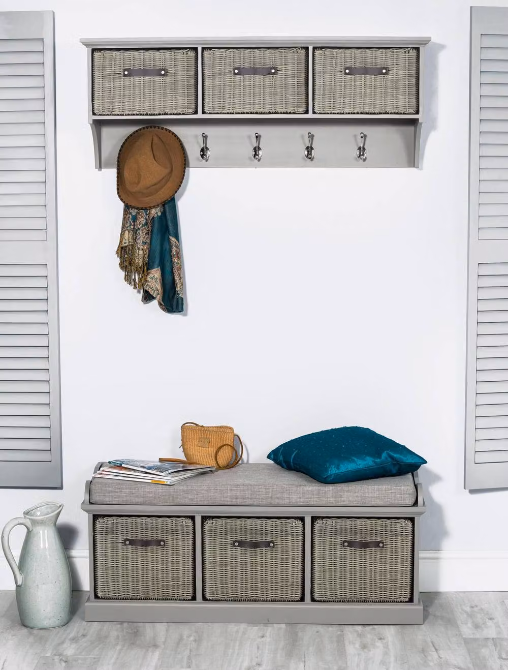 Statement Furniture Tetbury Hallway Bench in Grey with 3 Faux Rattan Baskets and Fabric Cushion W/D/H: 112 x 46 x 46 cm – 3