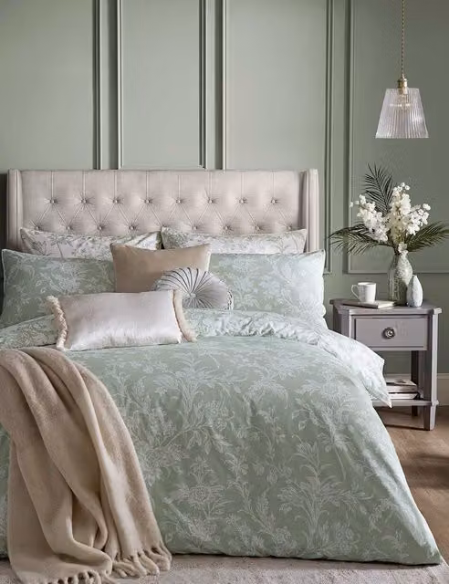 Laura Ashley Lloyd Reversible Floral Pure Cotton Duvet Cover Set, Light Green, W: 180 cm, L: 200 cm