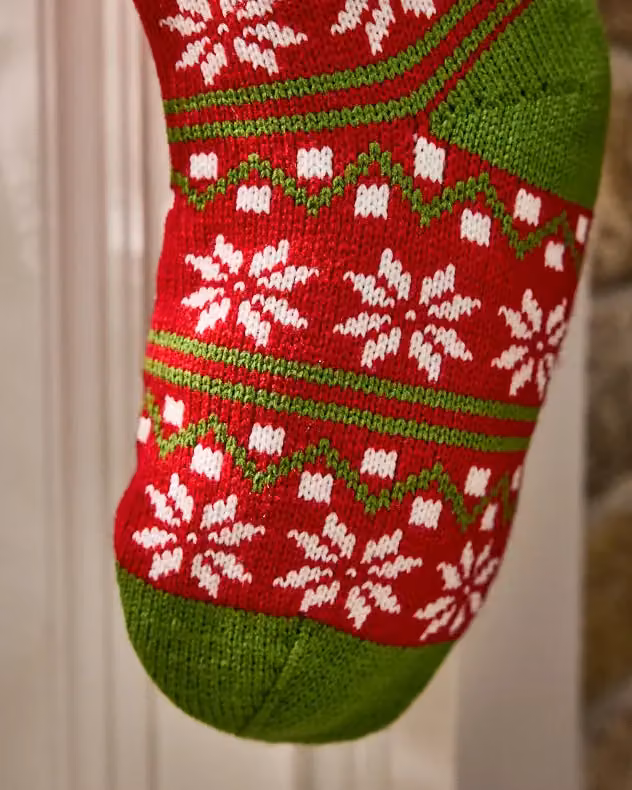 Dibor Set of 4 Snowflake Nordic Chunky Knit Christmas Stockings in Red, Green and White – 3