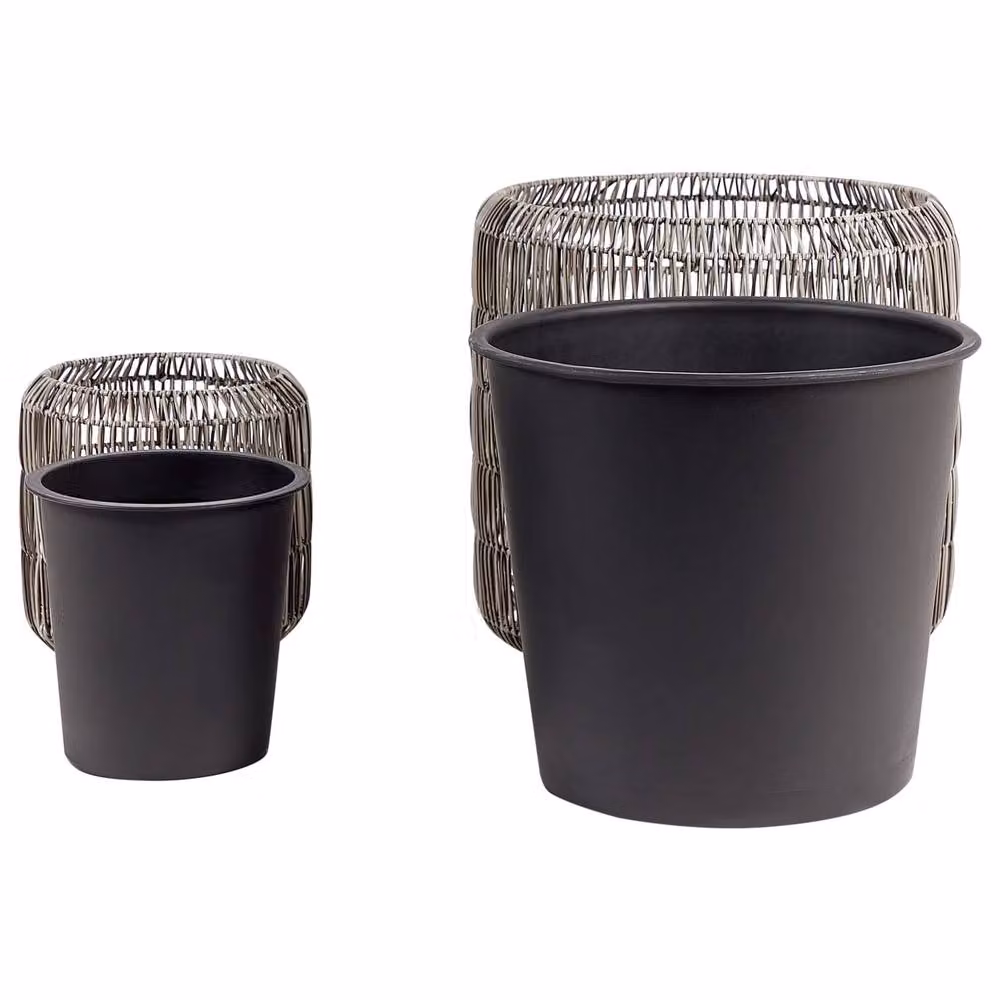 Wyld and Coco Brown PE Rattan Planter Set of 2 with Plastic Inserts – 4
