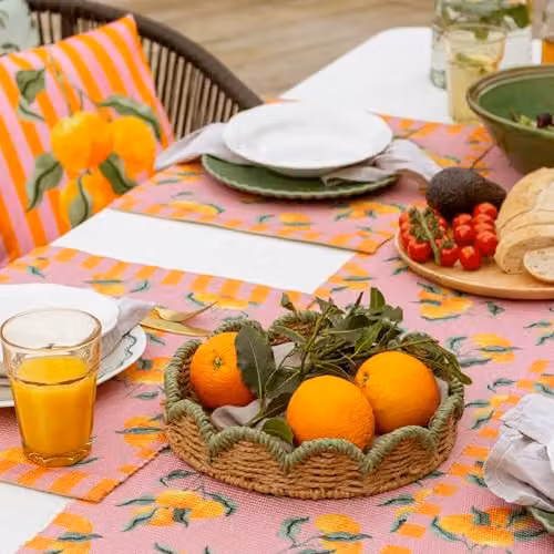 Furn Oranges Striped Mediterranean Fruit Table Runner in Pink W/D/H: 230 x 35 cm – 3
