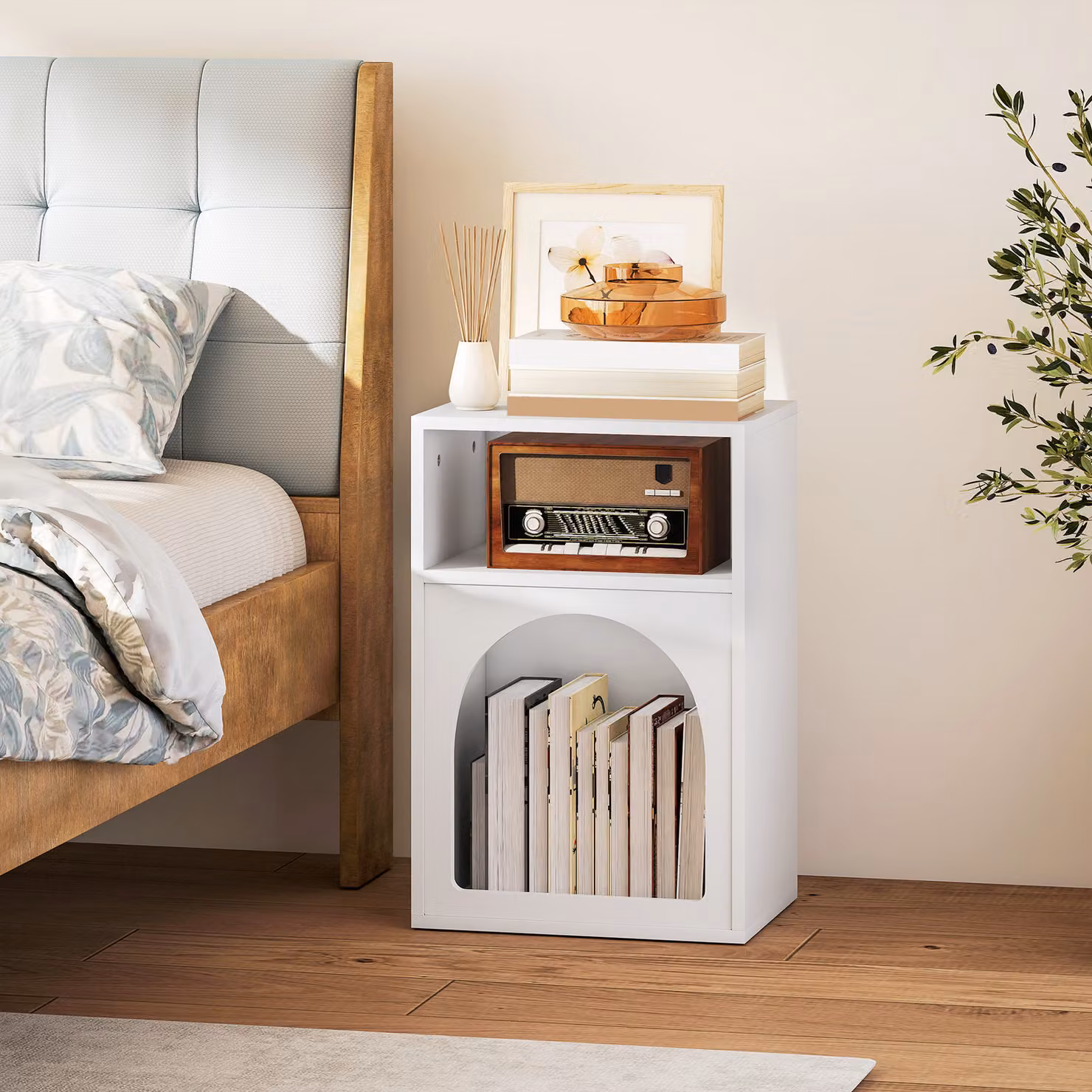 HOMCOM White Bedside Table with 2 Open Compartments – 2
