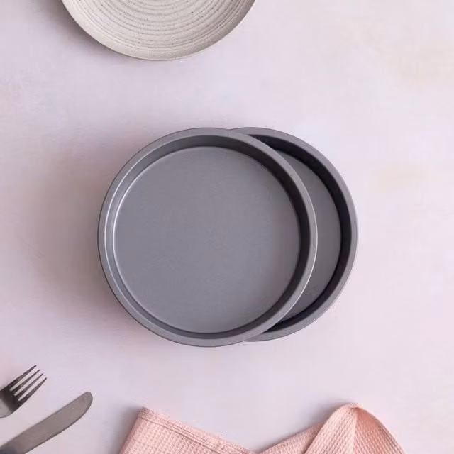 Betterware Essentials Non-Stick Rectangular Carbon Steel Sandwich and Cake Tins, Silver, 2 x 20 cm