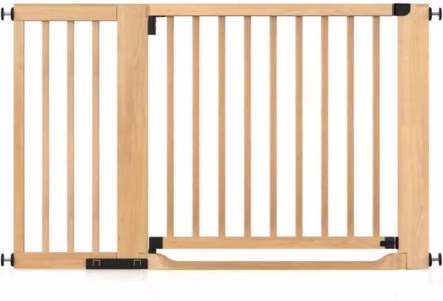 Safetots Wooden Heritage Flat Step Gate in White and Natural, W/H: 133 x 77 cm, Extendable from 105 cm to 113 cm